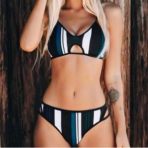 NWT Cupshe Blue White and Black Striped Bikini